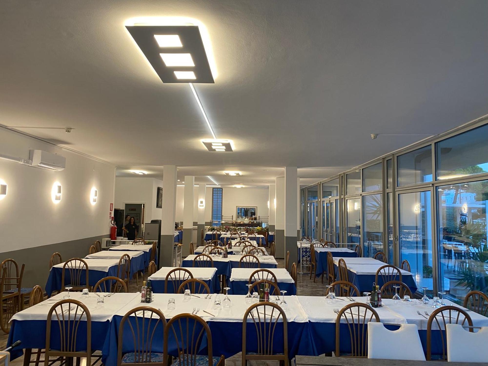 Hotel Helvetia Grado Luaran gambar