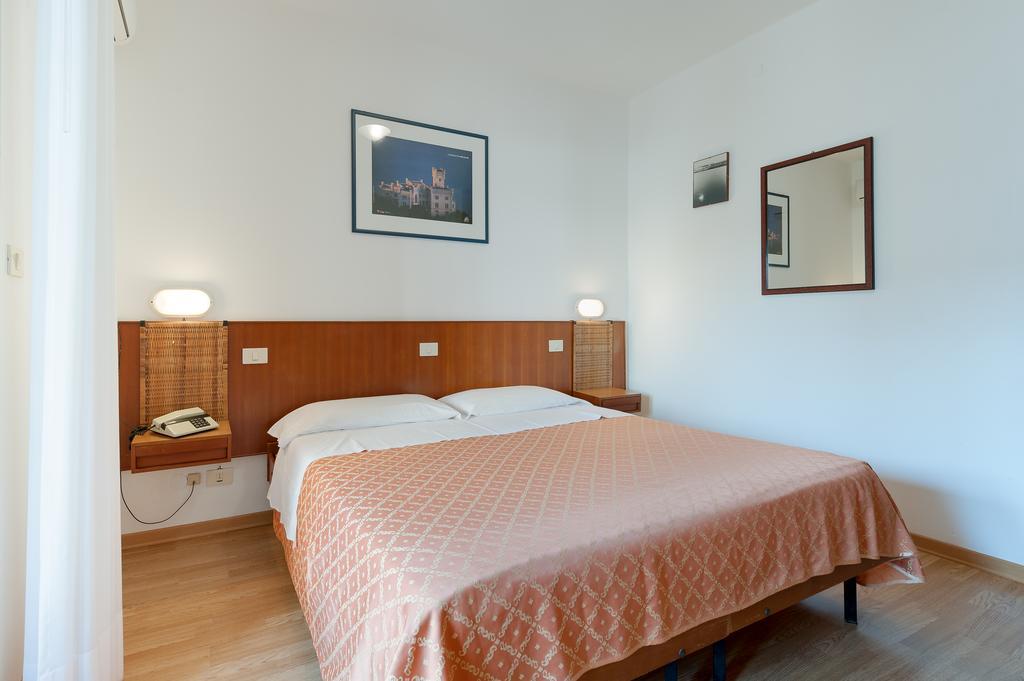 Hotel Helvetia Grado Luaran gambar