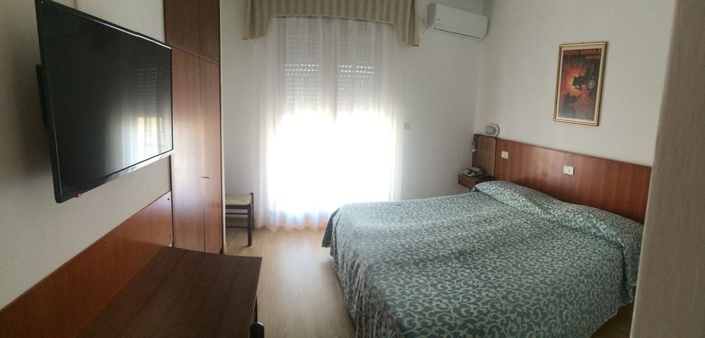 Hotel Helvetia Grado Luaran gambar