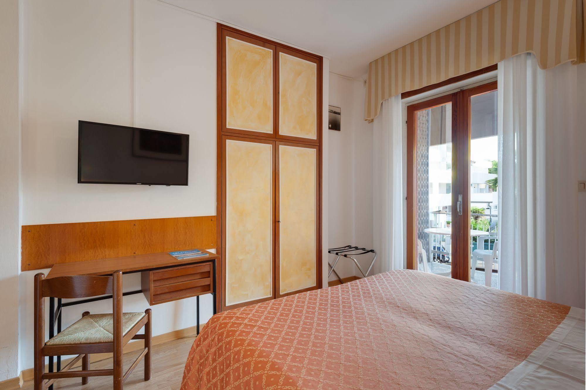 Hotel Helvetia Grado Luaran gambar
